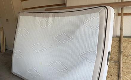 Mattress disposal in Vero Beach